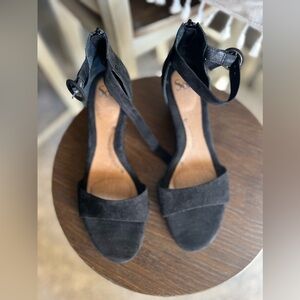 Sofft Black sandals size 10
